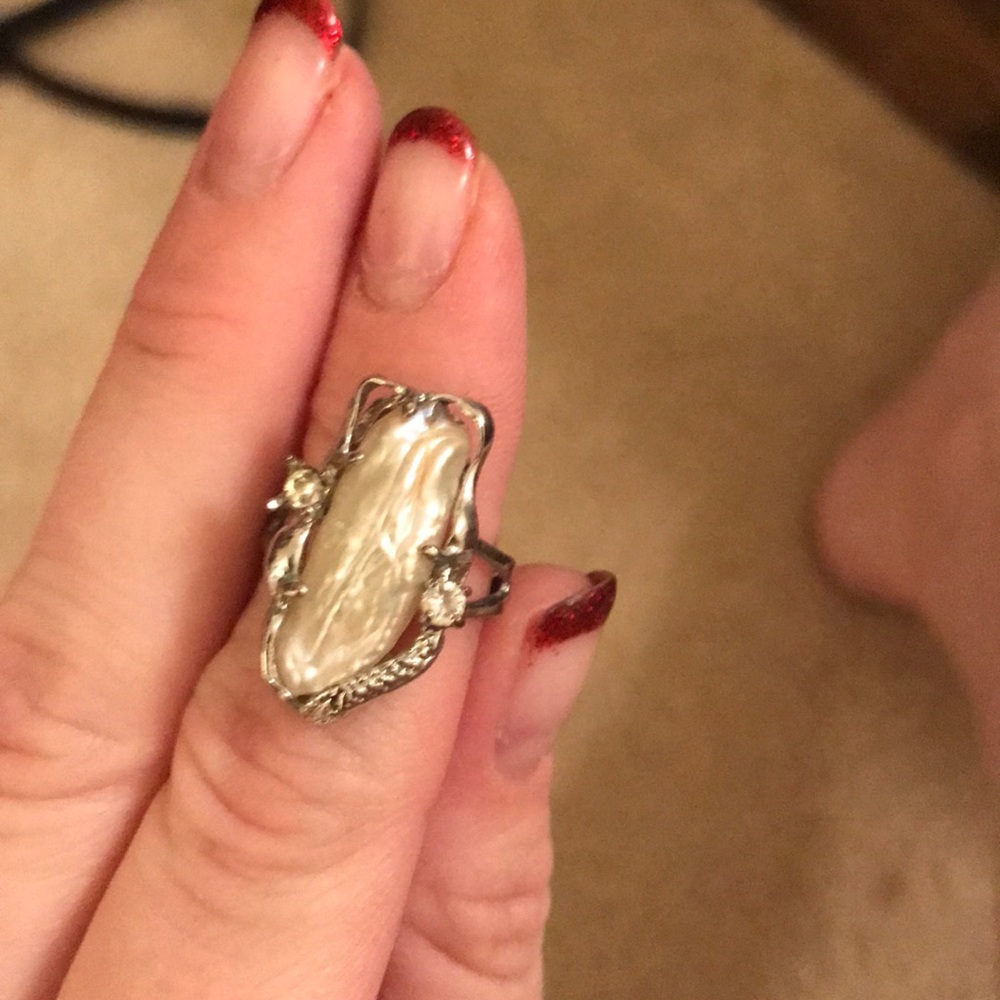 Pearl ring